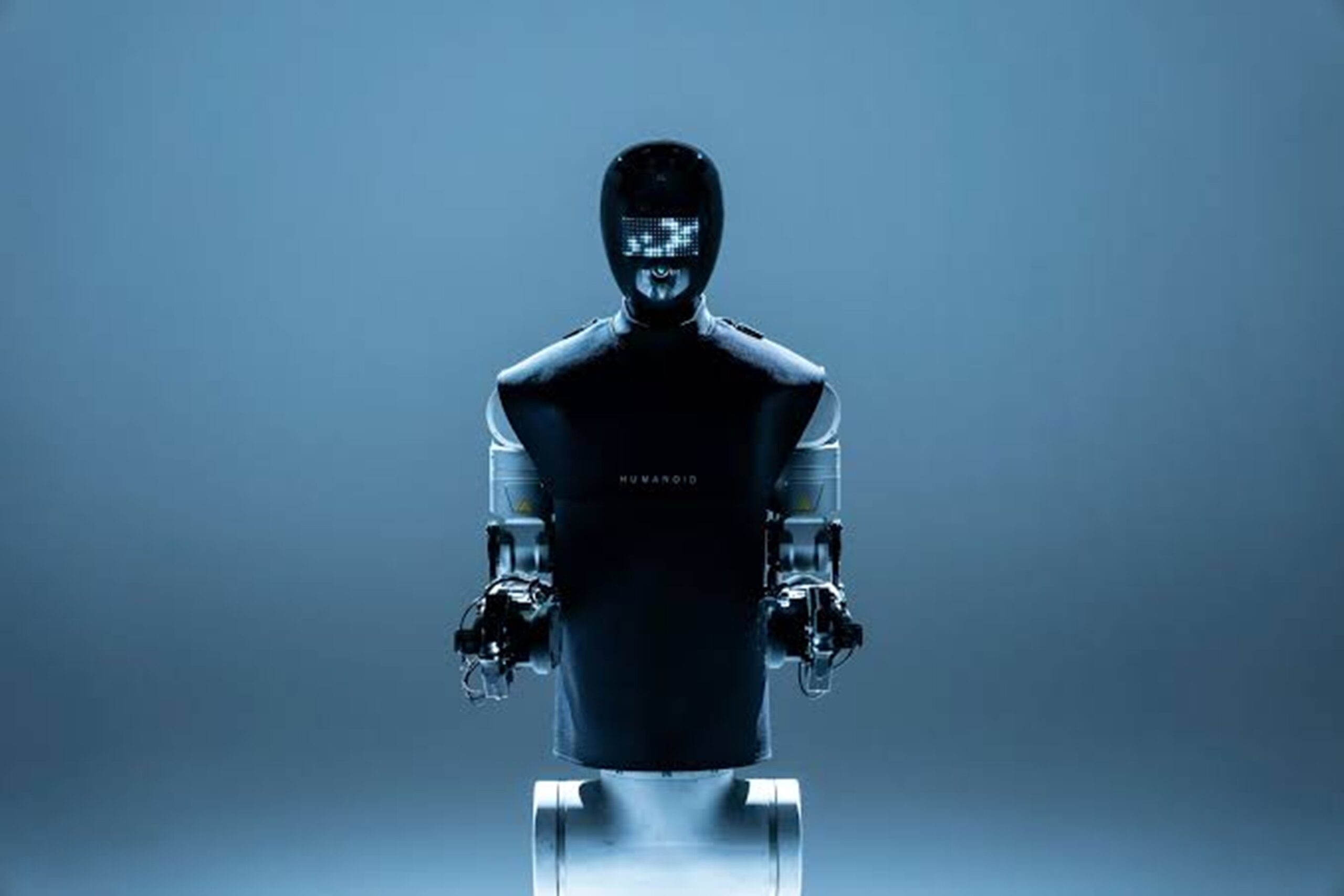 China Is Testing a Humanoid Robot That Can Refuel Cars